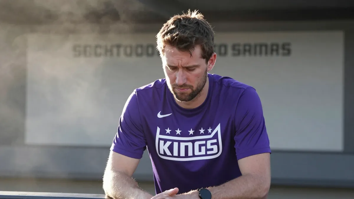 Sacramento Kings fans lament Celtics' Devin Carter move after preseason loss